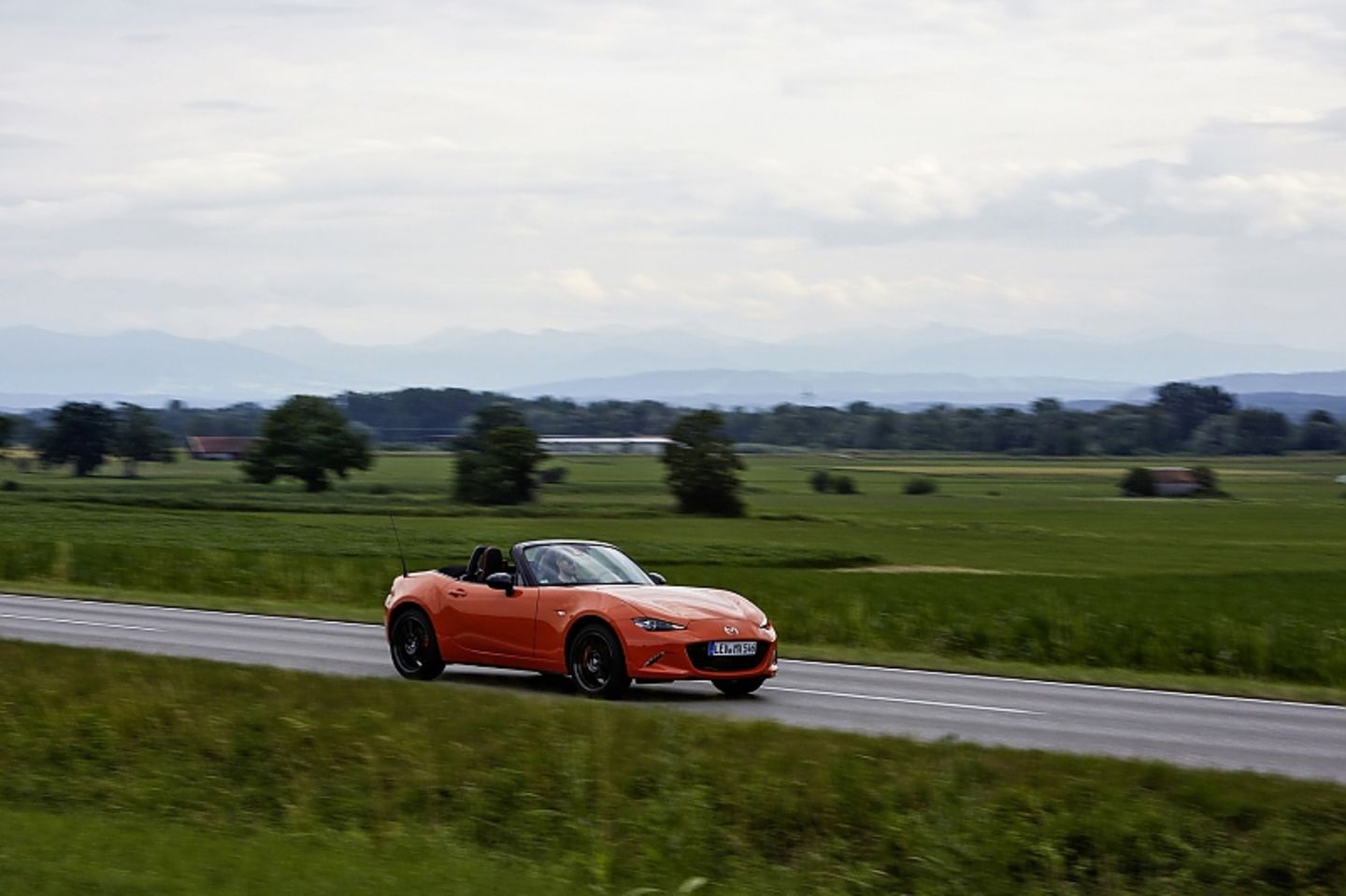 Das Mazda MX-5 Jubiläumsmodell 2019 ist 3,91 Meter lang