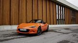 Das Mazda MX-5 Jubiläumsmodell gibt es auch als RF-Version