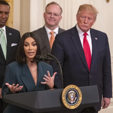Bereits Mitte Juni, noch vor der Verhaftung von Rapper ASAP Rocky, sprach sich Kim Kardashian West im Weißen Haus vor Donald Trump für eine Justizreform aus.