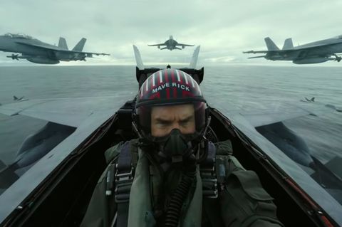 Tom Cruise im Cockpit eines Kampfjets
