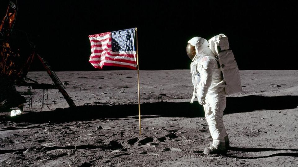 Mondlandung Neil Armstrong Hat Sich Bei Seinem Beruhmten Satz Verhaspelt Stern De