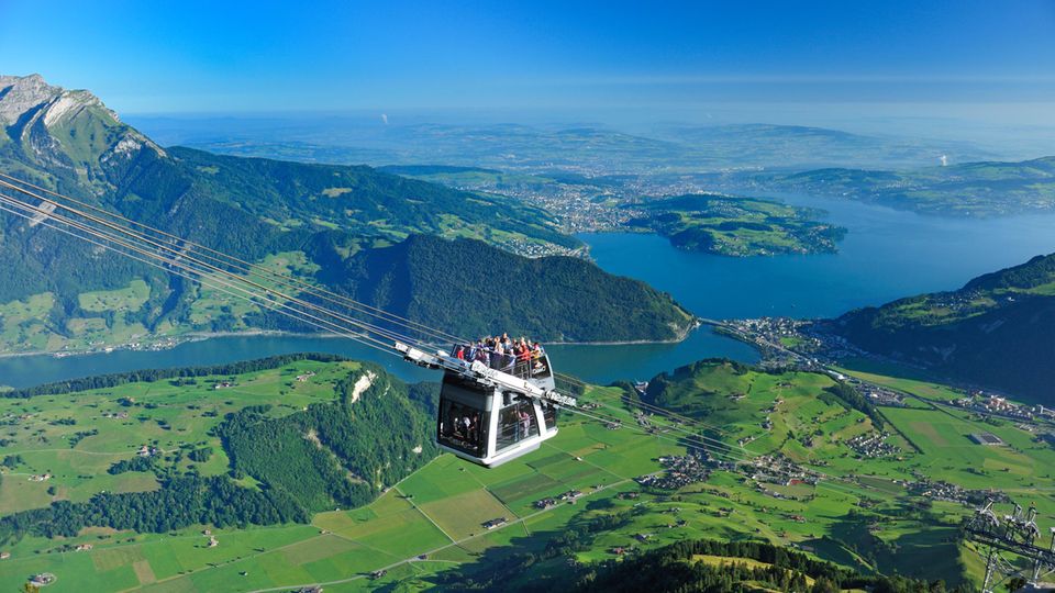 Eine Gondel der Stansehorn-Bahn Eine Gondel der Stansehorn-Bahn