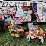 Gemütliches Beisammensein auf dem Campingplatz des Wacken Open Air