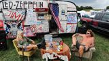 Gemütliches Beisammensein auf dem Campingplatz des Wacken Open Air