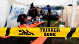 Flatterband mit "Trinkerzone"-Aufschrift