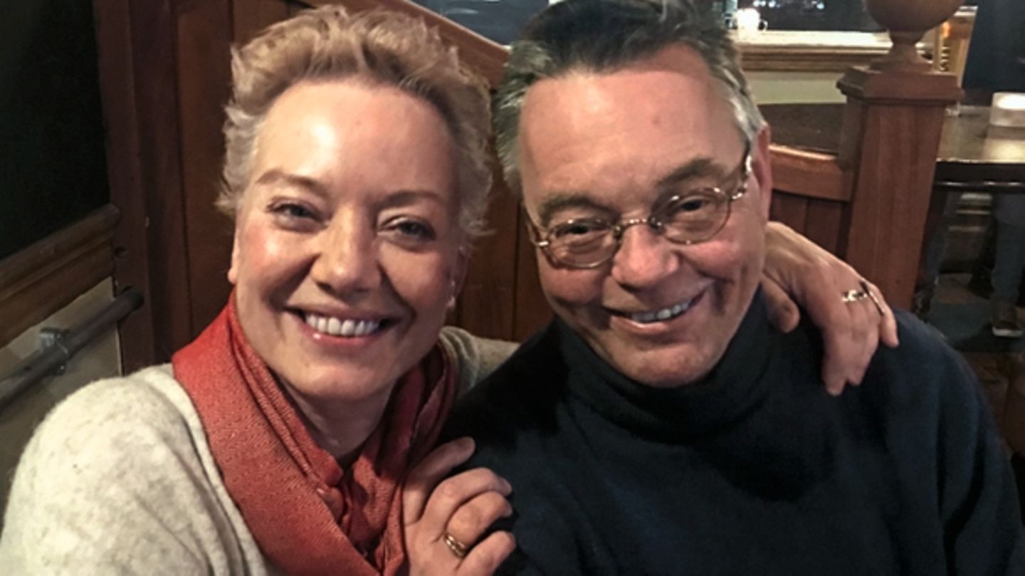 Autor Michael Streck und seine Frau Annette im Pub in London
