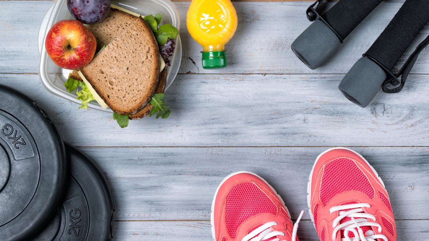 Schuhe und Brot