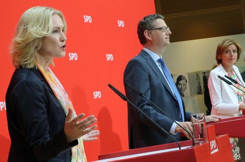 Die drei Interims-Vorsitzenden Manuela Schwesig, Thorsten Schäfer-Gümbel und Malu Dreyer (v.l.)