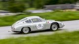 Die Rennvariante ist 13 Zentimeter niedriger als die herkömmlichen Porsche 356