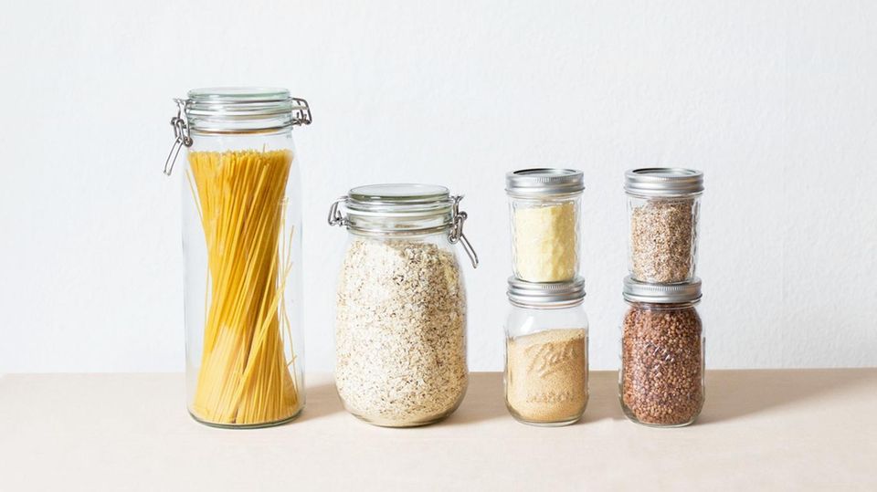 Ob Nudeln, Haferflocken oder Reis – die Glasdosen eignen sich für viele Lebensmittel