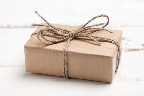 Du bist auf der Suche nach nachhaltigen Geschenken? Hier sind zwölf Ideen