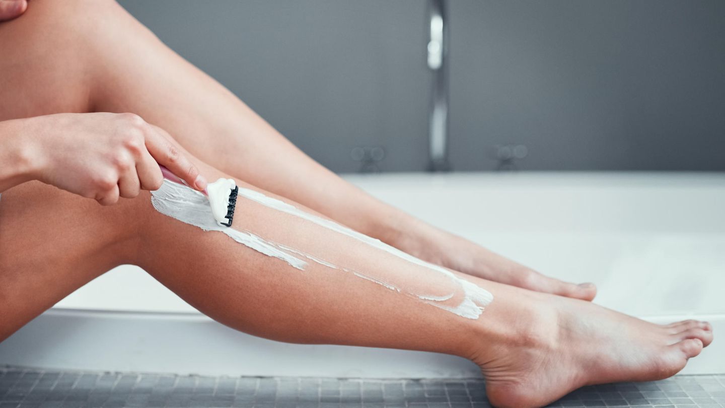 Avoid razor burn: This keeps the skin smooth and supple