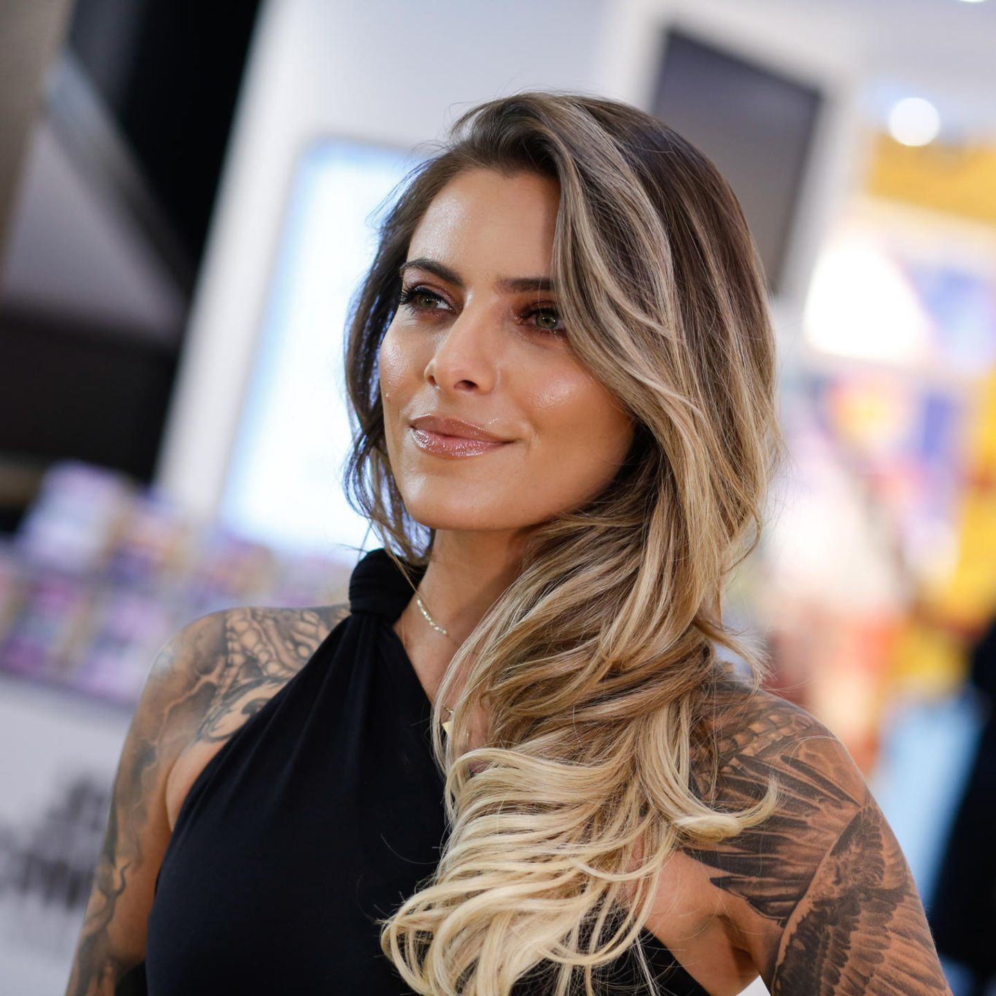 Sophia Thomalla Bei Der Arbeit Telegraph