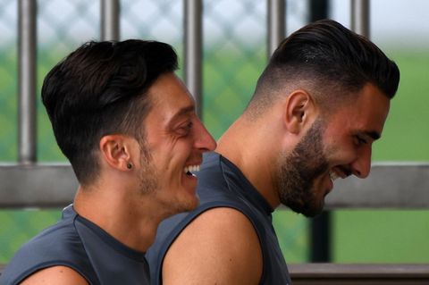Sead Kolasinac Mesut Özil