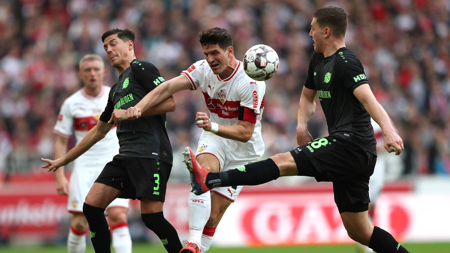 2. Bundesliga Saison-Auftakt: VfB Stuttgart gegen Hannover 96