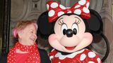 Russi Taylor mit Minnie Mouse
