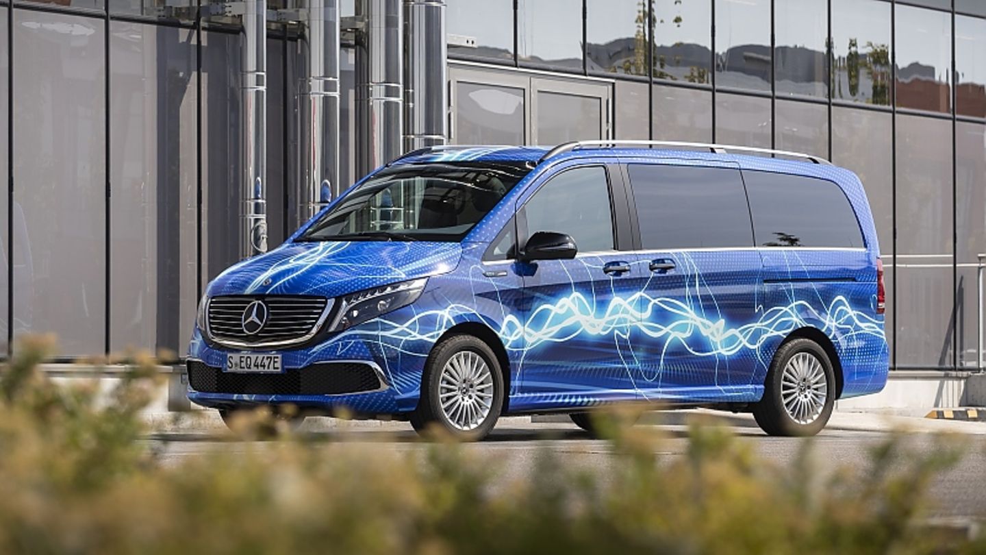 Mercedes EQV Erprobungsfahrt