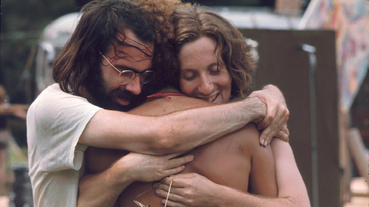 Auch das verbindet man heute mit den Idealen der Hippie-Bewegung: freie Liebe.