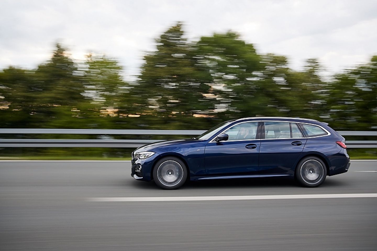 BMW 330d xDrive Touring