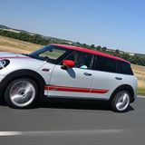 Ein Fahrwerk mit adaptiven Dämpfern ist ebenfalls erhältlich