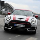 Die Lenkung ist im Sport Modus sehr straff