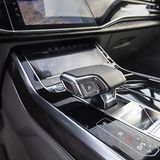 Beim Audi Q7 50 TDI Quattro harmoniert das Achtganggetriebe nicht optimal mit dem Dreiliter-Diesel - es ist eine Anfahrtsschwäch