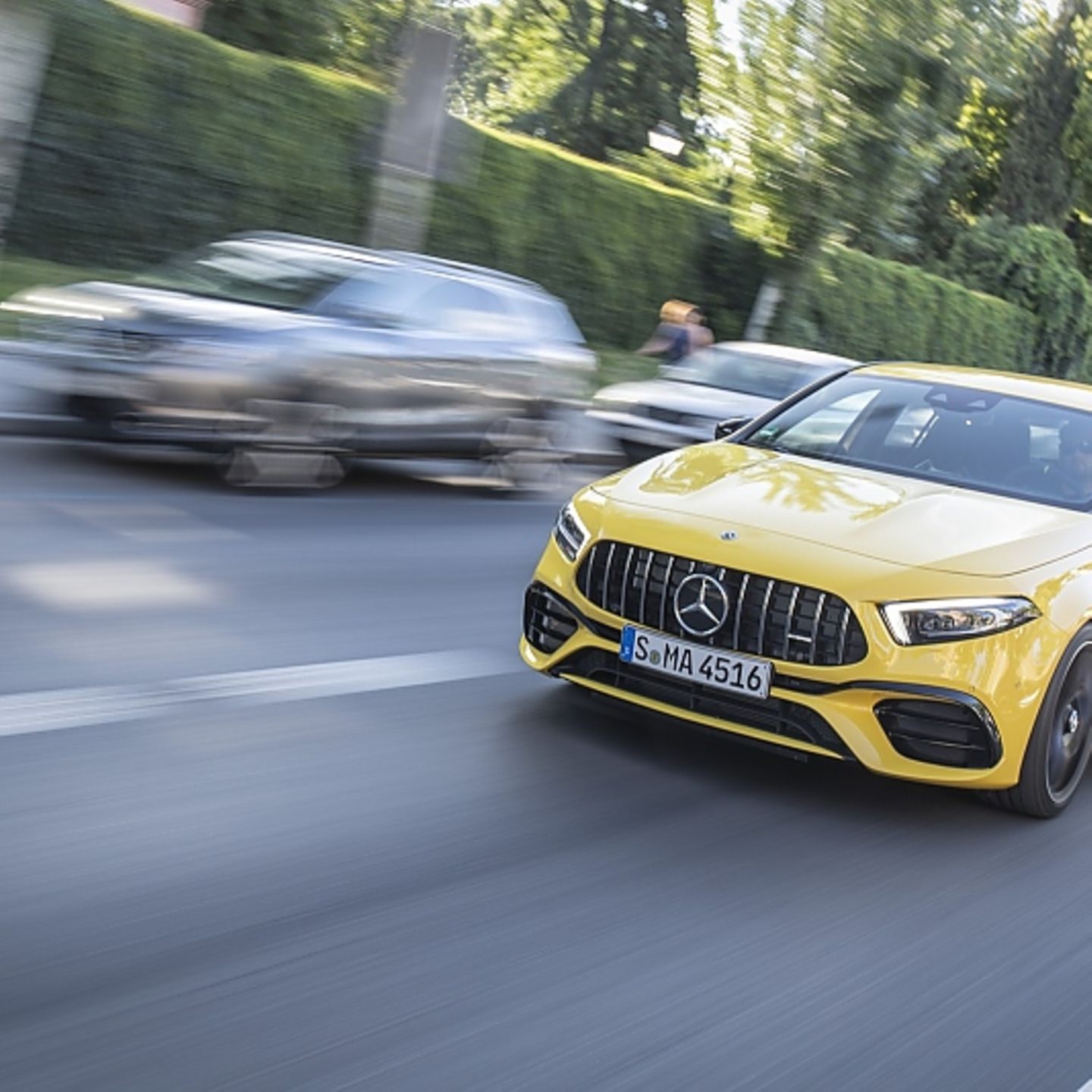 Mercedes Amg A45 S 4matic Explosionsartig Stern De