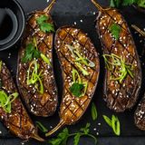 Gegrillte Auberginen
