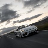 Die markante LED-Lichtsignatur gibt es auch beim Porsche 718 Spyder