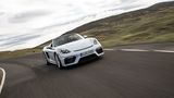 Nach 4,4 Sekunden erreicht der Porsche 718 Spyder die 100 km/h Marke