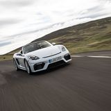 Nach 4,4 Sekunden erreicht der Porsche 718 Spyder die 100 km/h Marke