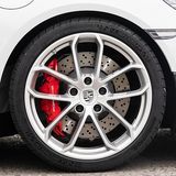 Die Bremsen sind gut dosierbar