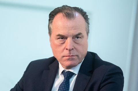 Clemens Tönnies, Aufsichtsratsvorsitzender des FC Schalke 04 und Fleischproduzent