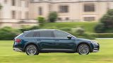 Der Skoda Superb Scout ist 4,86 Meter lang