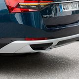 Der angedeutete Unterbodenschutz findet sich auch am Heck