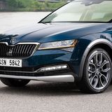 Der Unterbodenschutz bedeckt auch den Motor