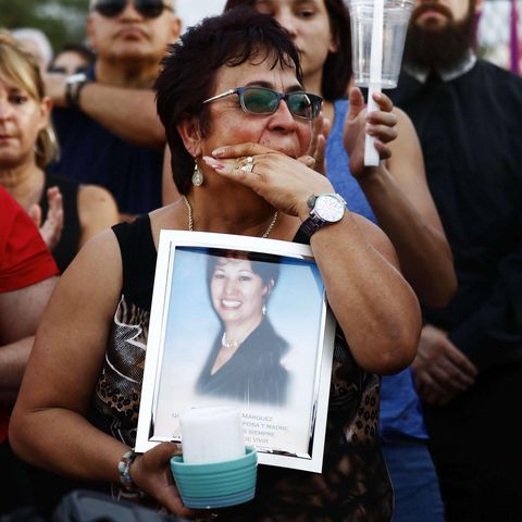 El Paso, Texas: Eine Mahnwache für die Opfer der Schießerei, bei der 20 Menschen ums Leben gekommen sind 