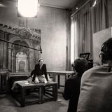 Laut Pirelli geht es bei dem diesjährigen Projekt um eine "Kombination aus Liebe, Kraft, Jugend und Schönheit, die von der weiblichen Heldin des Stückes verkörpert" werde. Hier ist es Kristen Stewart, die ihre Version abliefert.