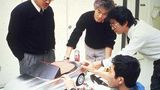 Verschworene Einheit: Unter der Leitung des Ingenieurs Toshihiko Hirai arbeiteten Mazda Ingenieure sogar in ihrer Freizeit am MX