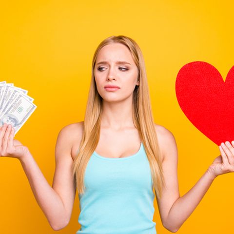 Frau und Mann beim Dating