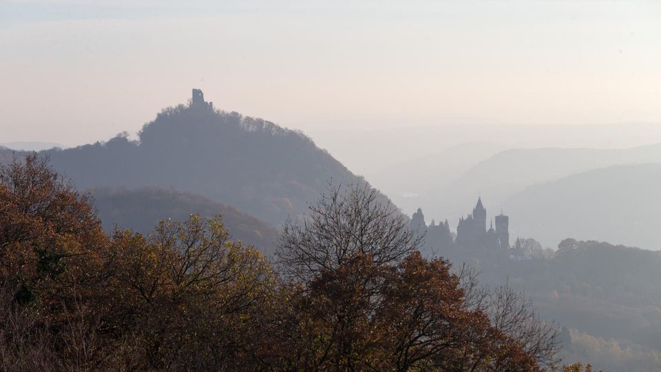 Drachenfels nahe Bonn Drachenfels nahe Bonn