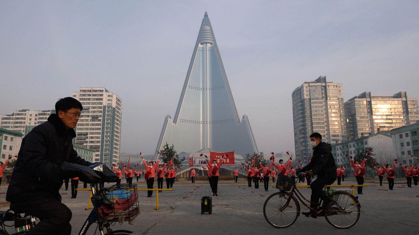 Das Ryugyong Hotel in Pjöngjang (Nordkorea)