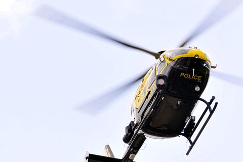 Mit so einem Hubschrauber wurde das Model ausspioniert.