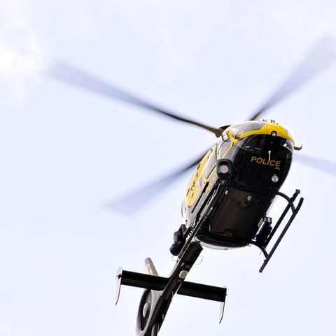 Mit so einem Hubschrauber wurde das Model ausspioniert.