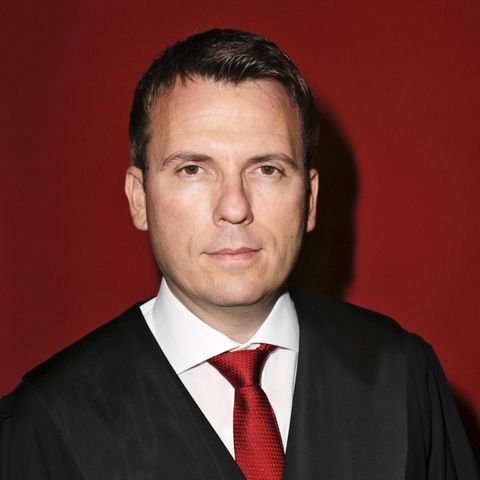 Anwalt Jens Rabe