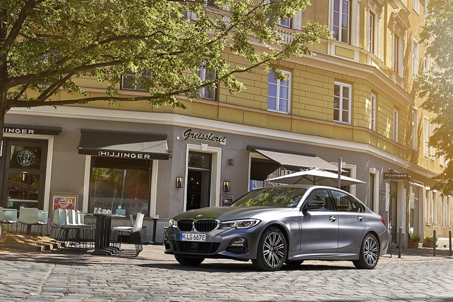 BMW 330e PHEV