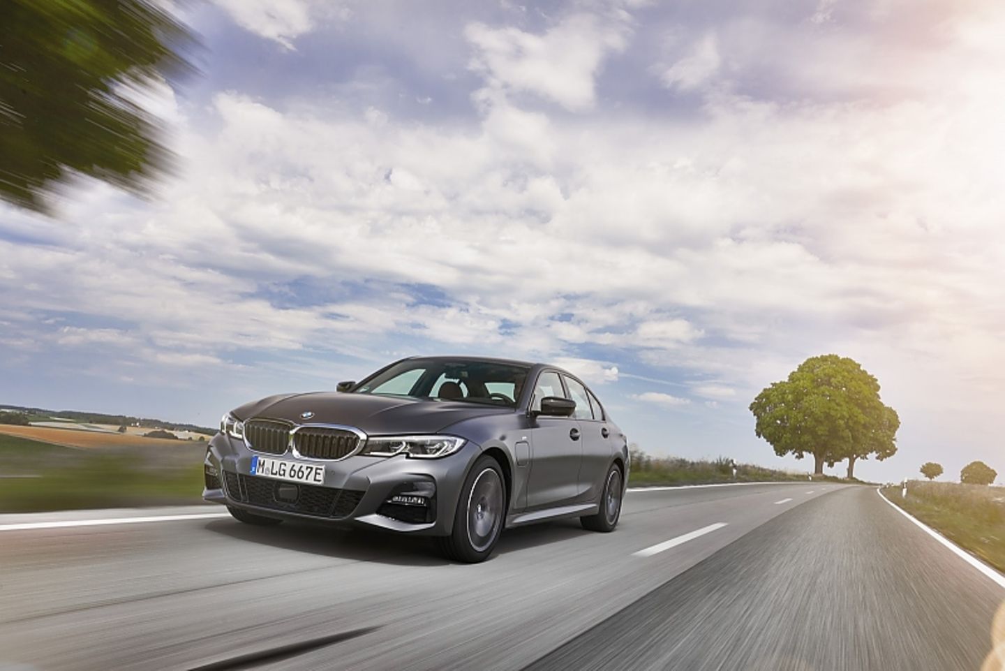 BMW 330e PHEV