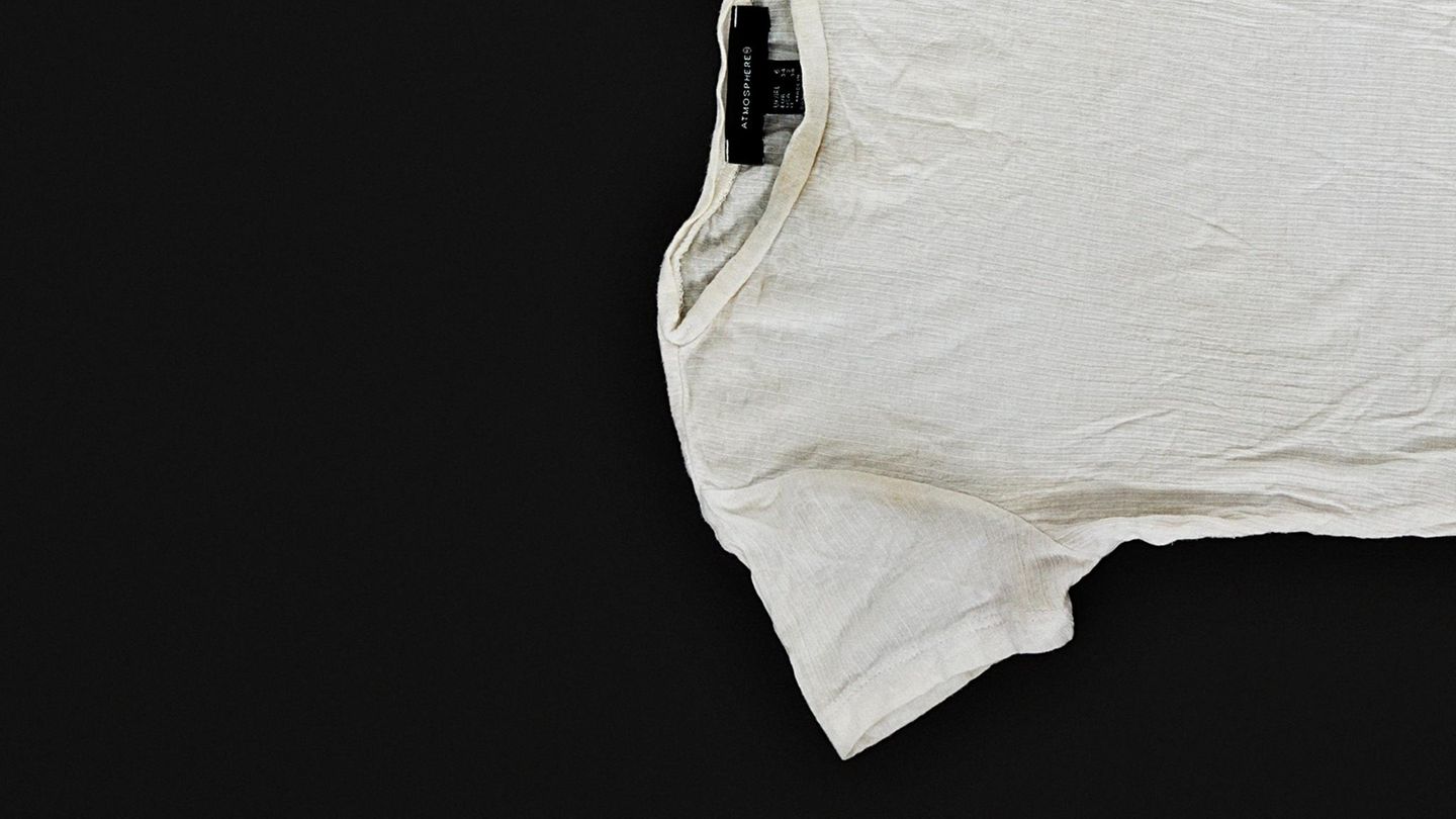 Acht Frauen. Acht Vergewaltigungen. Acht Protokolle Acht Frauen. Acht Vergewaltigungen. Acht Protokolle