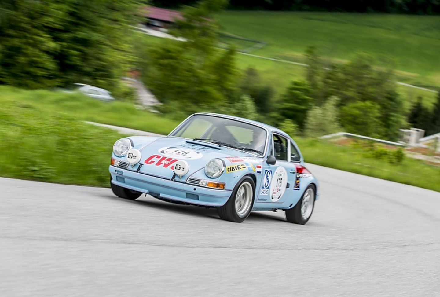 Porsche 911 S/T 2.5