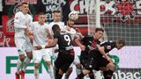 Bundesliga neu - Freistoßmauer ohne Gegner